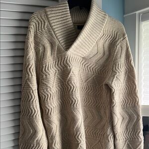 Banana Republic Cream V-Neck Sweater with Textural Knit